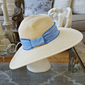 NWOT! HAT ATTACK Chambray BAND SUN HAT